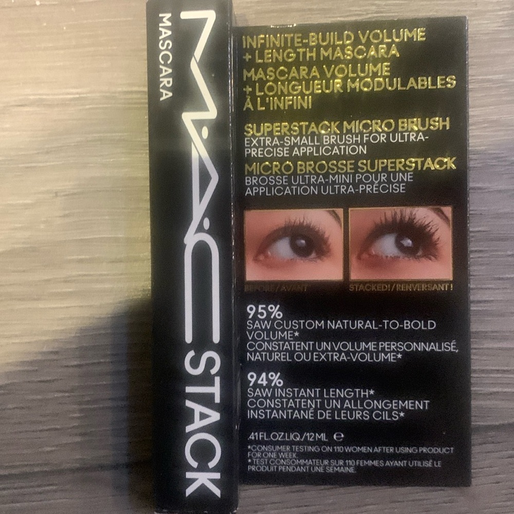 mascara